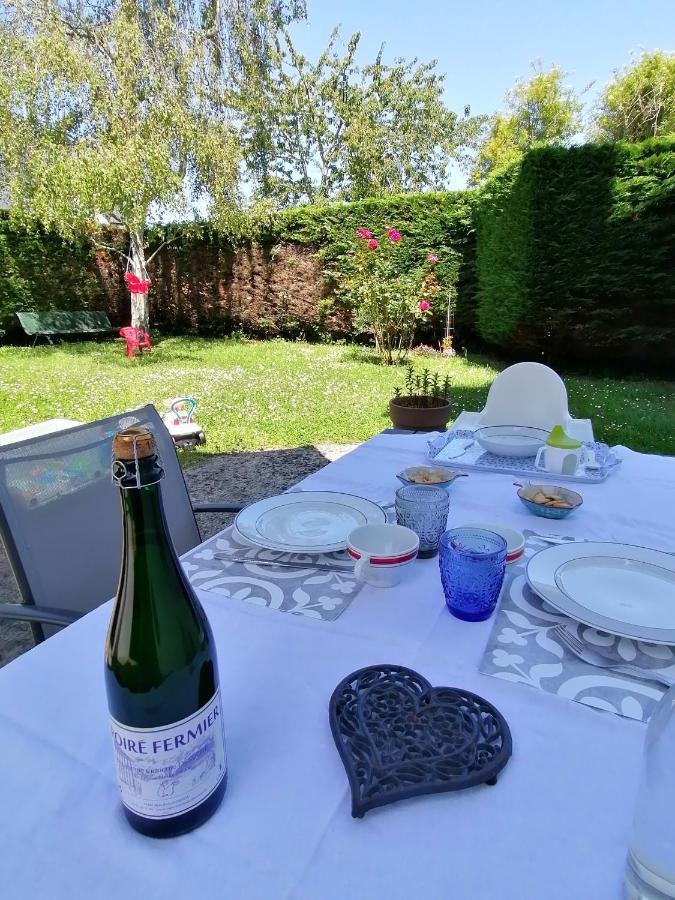 A La "Georgette" Et Son Jardin Avec Parking Lejlighed Villers-sur-Mer Eksteriør billede
